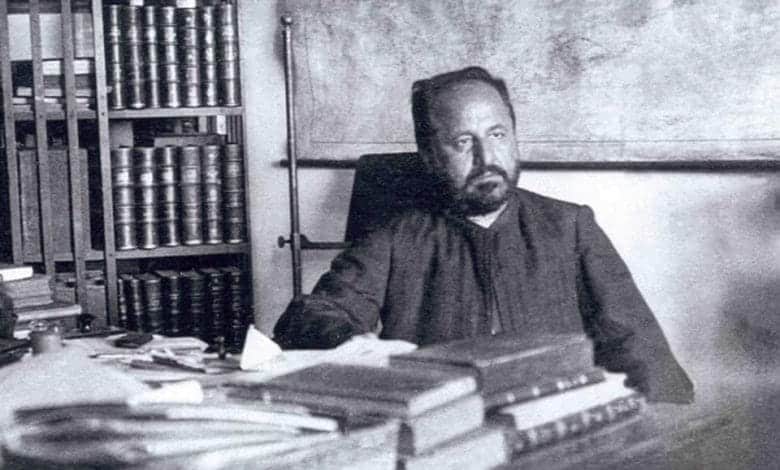 محمد رشيد رضا: سيرة إمام الإصلاح وجسر الأجيال الفكرية